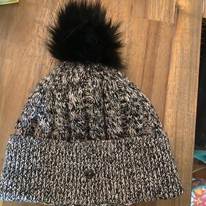 lululemon beanie
